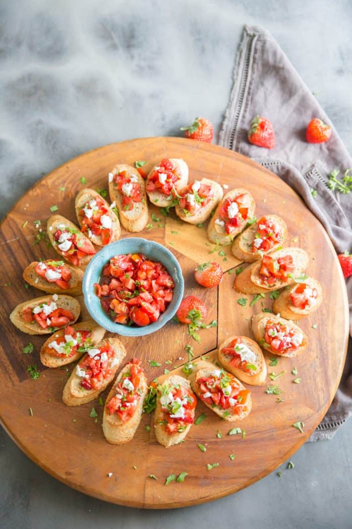 bruschetta recipe brown tray