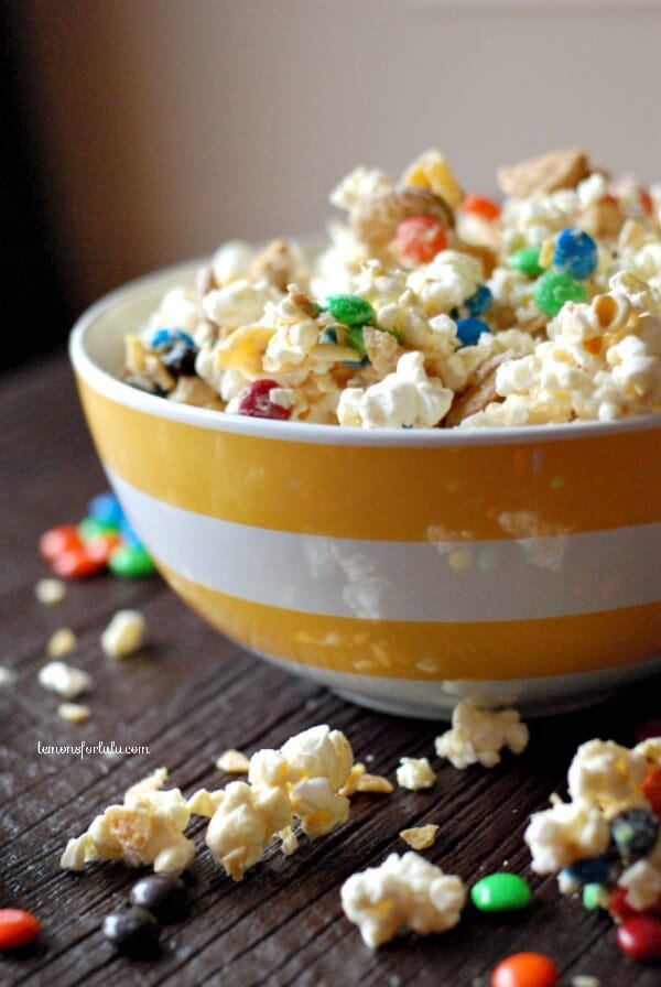 M&M's Popcorn Snack Mix - Daily Appetite