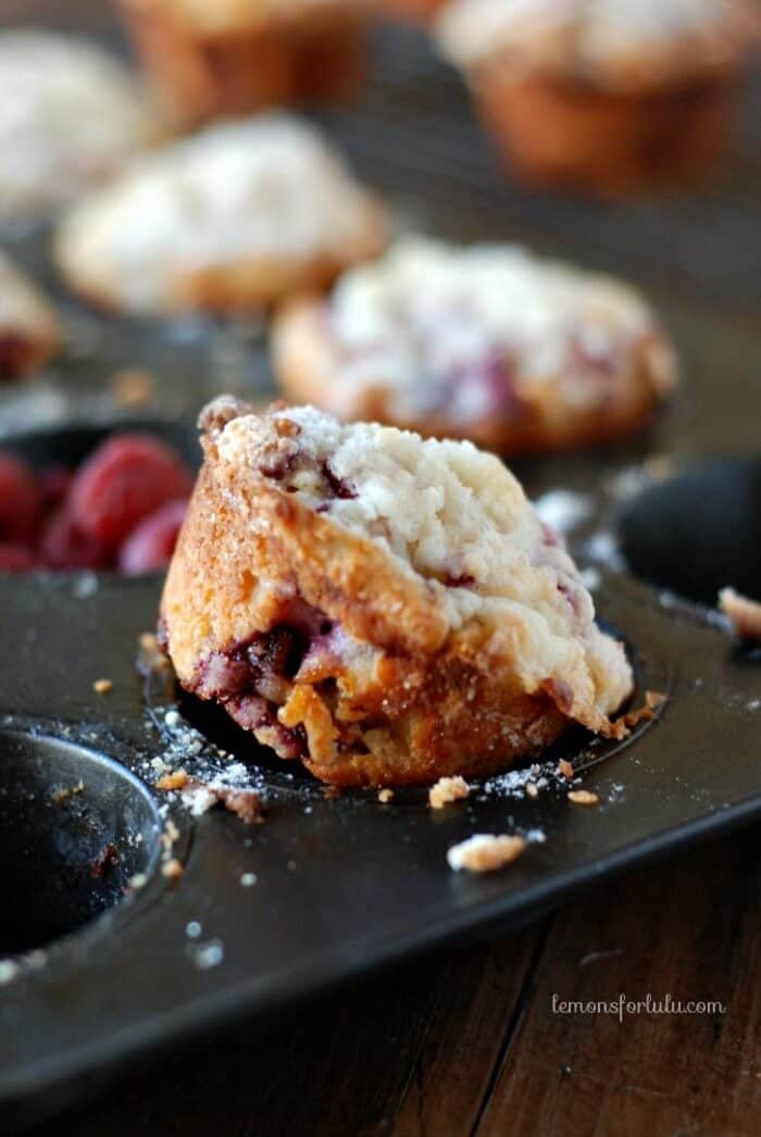 Tart and sweet lemon raspberry muffins www.lemonsforlulu.com
