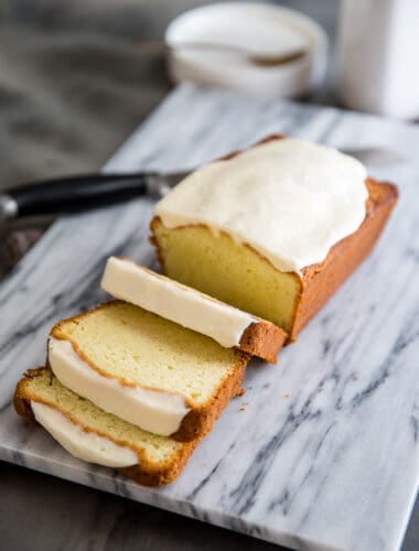 cream cheese pound cake with eggnog flavor