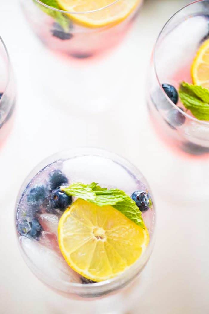 Blueberry Vodka Lemonade Cocktail