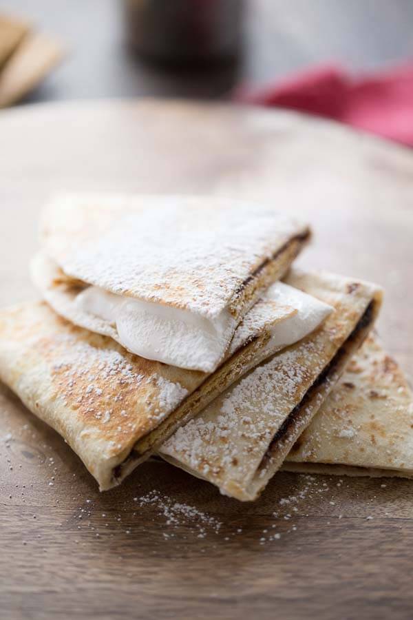 A S’mores recipe turned quesadilla! Fun required but camfire optional! lemonsforlulu.com