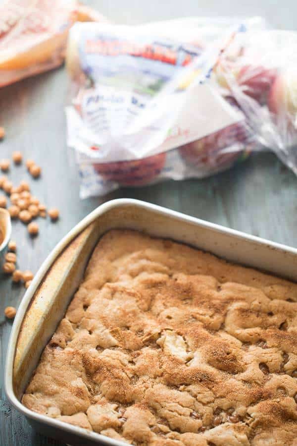 Blondes do have more fun, especially if they are brownies! These caramel apple brownies are soft, tender and subtly sweet! lemonsforlulu.com