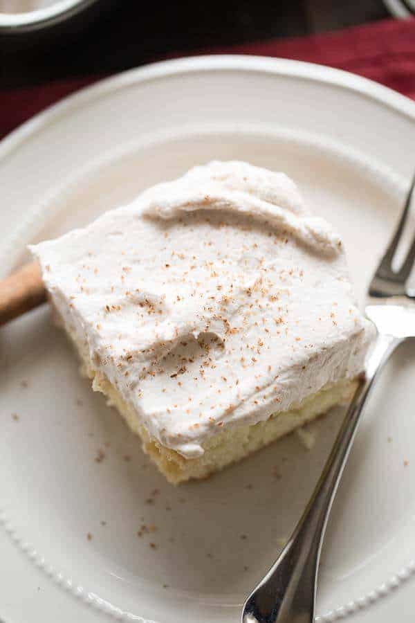 This cake has everything you love about a snickerdoodle! There is lots of cinnamon and brown sugar hidden inside the cake an the creamy frosting is positively addicting! lemonsforlulu.com