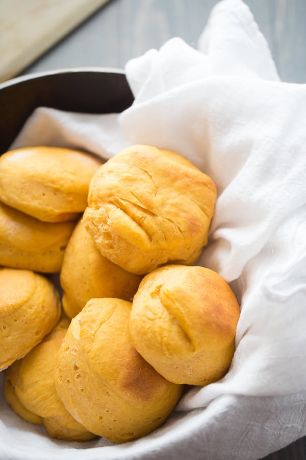 Soft, pillowy, homemade sweet potato biscuits are tender and sweet and utterly irresisitible! lemonsforlulu.com