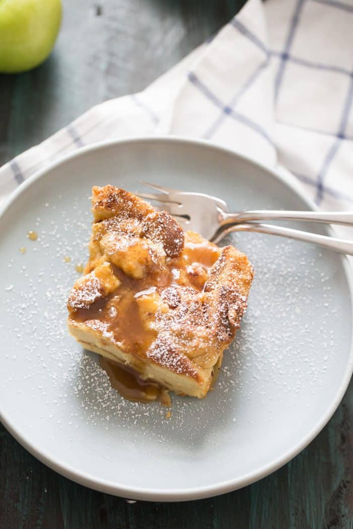 This apples foster bread pudding recipe is to die for! It has tart cinnamon apples and a velvety caramel sauce! What could be better?