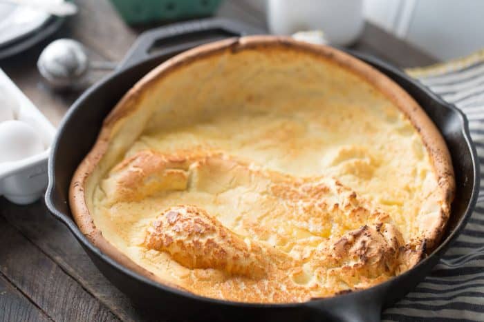 Want a simple yet impressive breakfast? This Dutch baby pancake is just that; just blend, pour and bake!