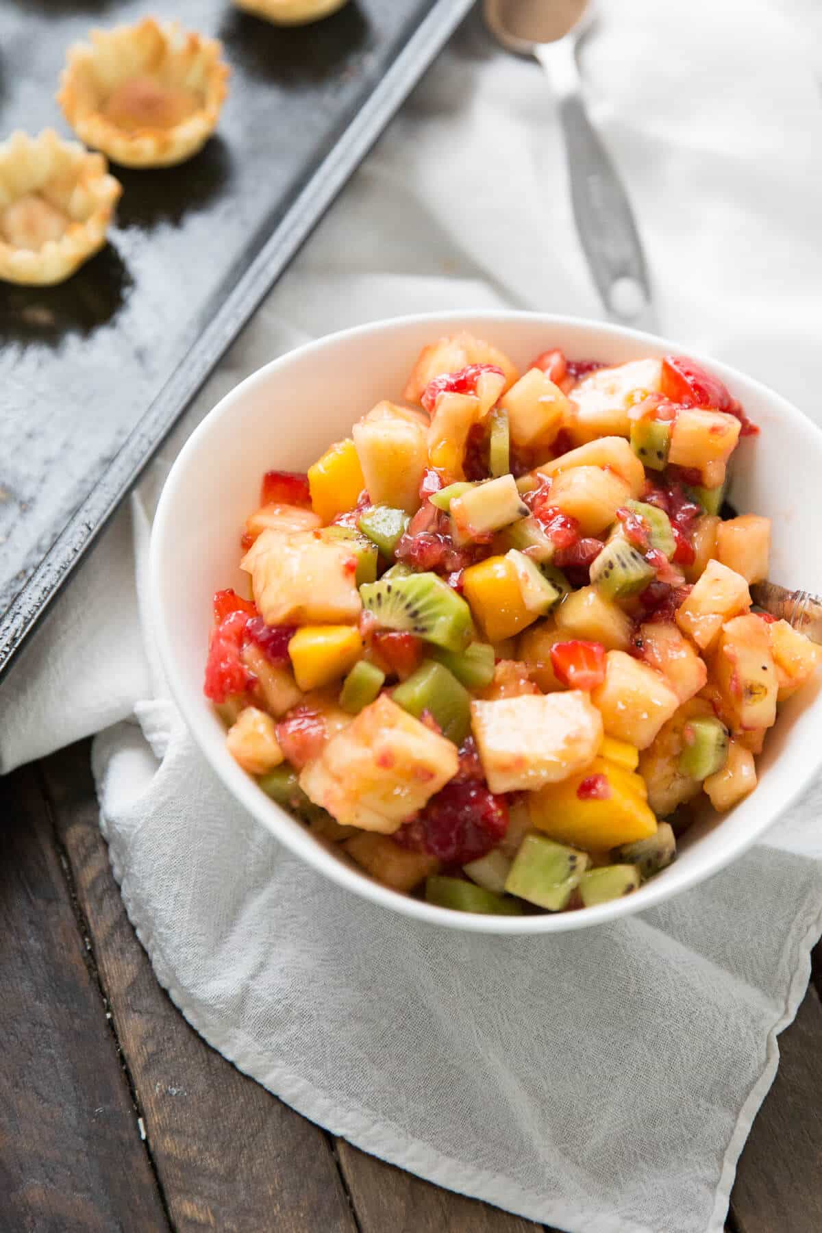 Fruit salsa is loved by all, but thee tropical fruit salsa cups are going to make you forget any other fruit salsa recipe!