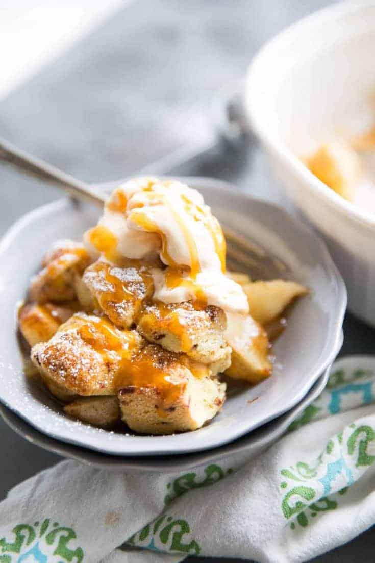 Easy Apple Cobbler with Cinnamon Roll Topping