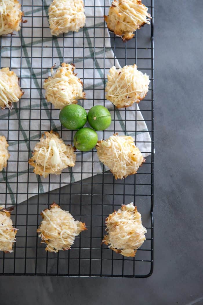 coconut macaroon cookies foursome
