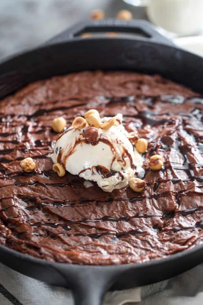 Skillet brownie ice cream and nuts