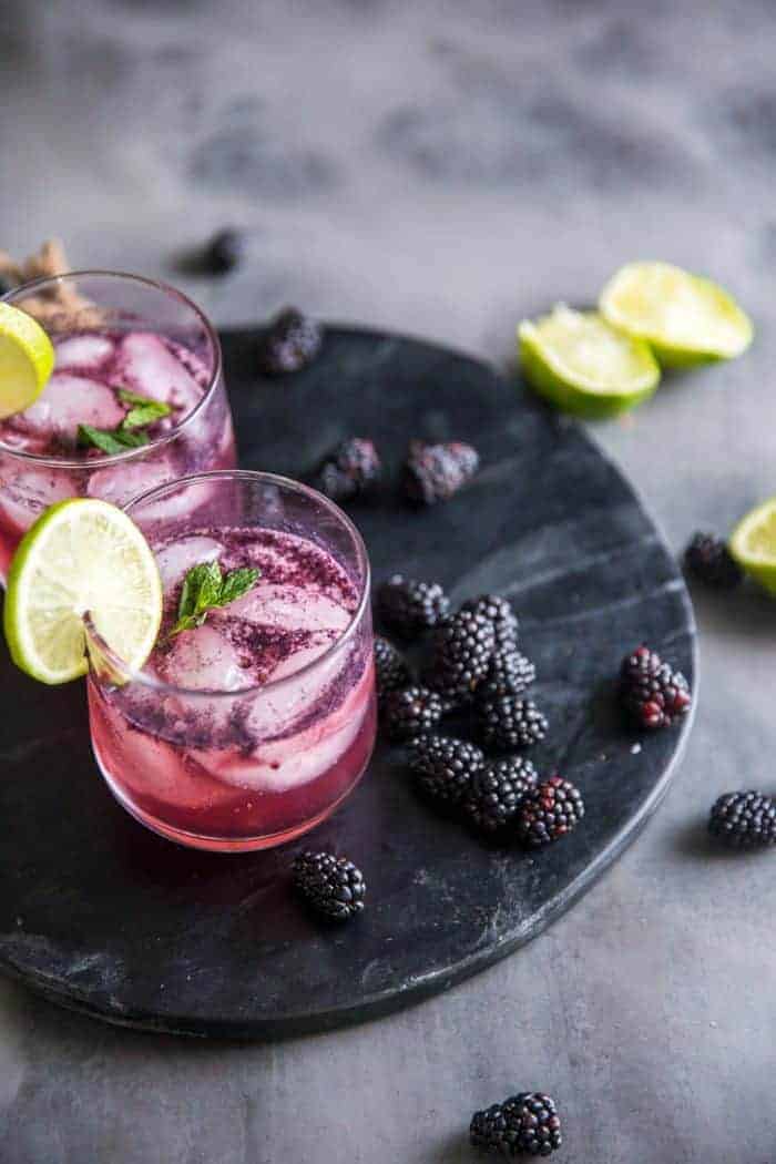 Fizz cocktail with blackberry's