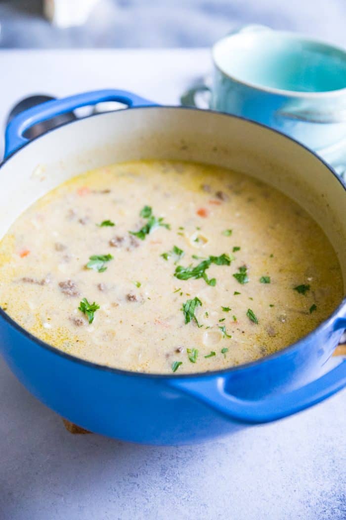  Cheeseburger soup blue pot