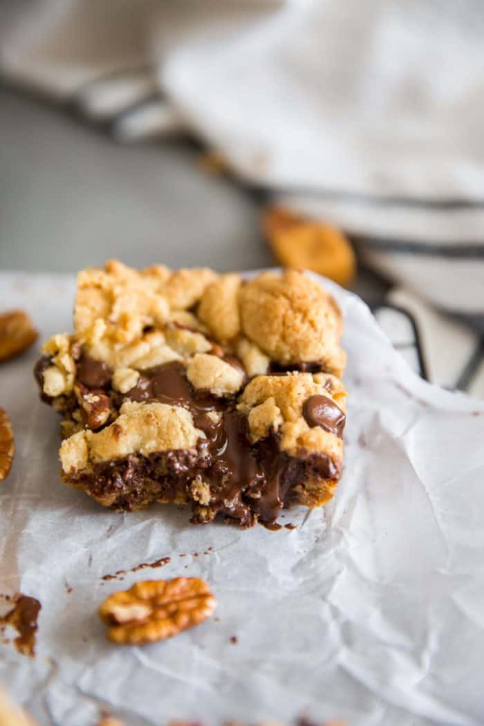 chocolate chip cookie bars with lots of chocolate