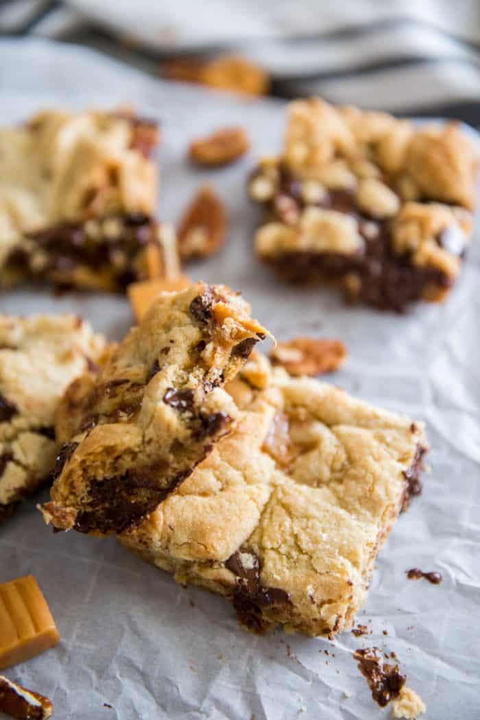 chocolate chip cookie bars with a bite