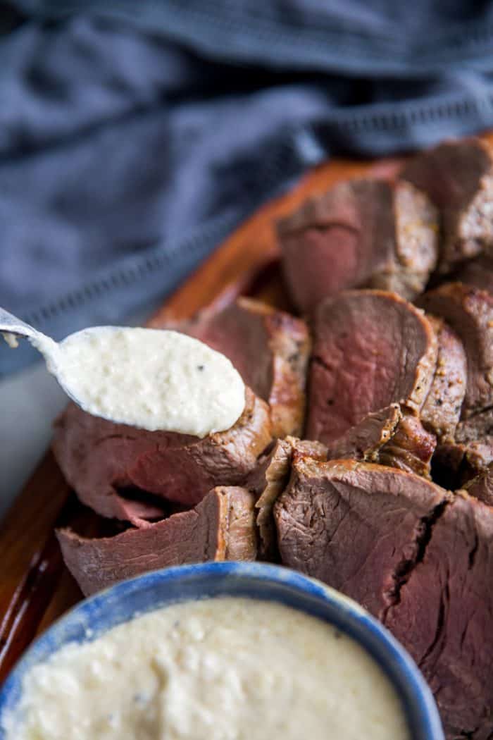 how to cook beef tenderloin with sauce