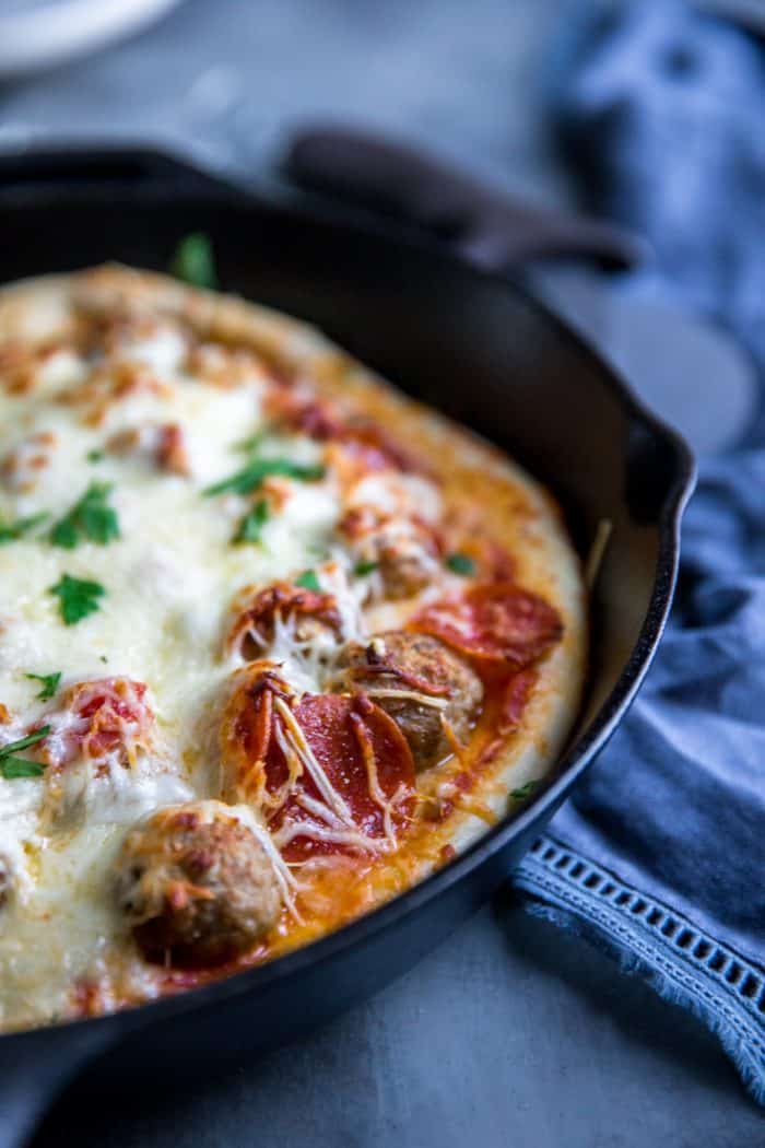 Meatball pizza with pepperoni