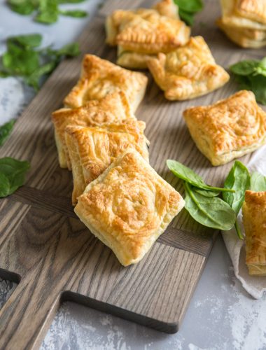 spanakopita hand pies with spinach