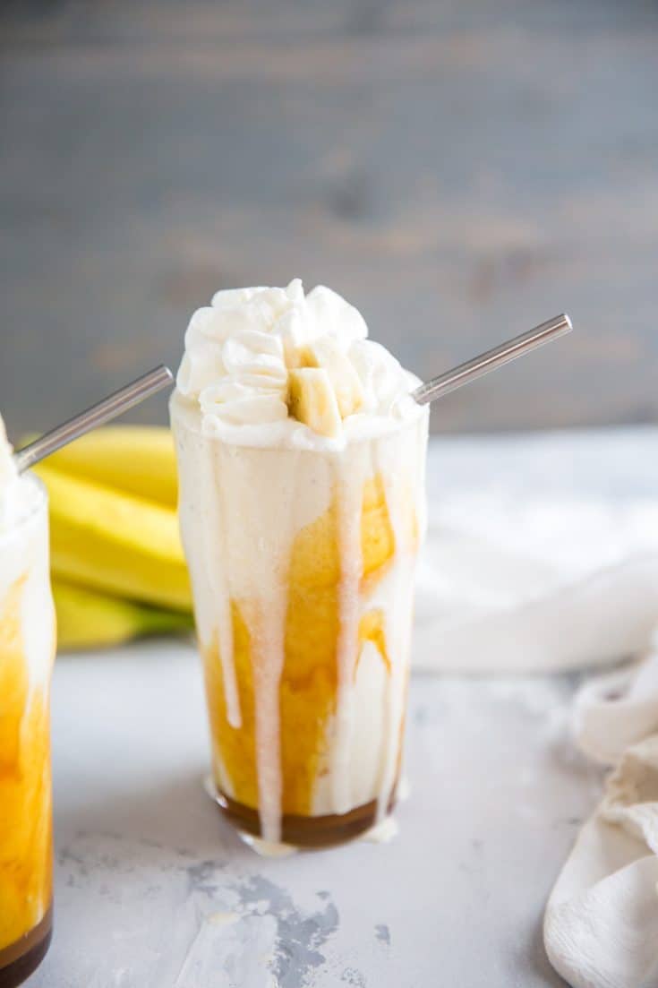 banana milkshake with caramel
