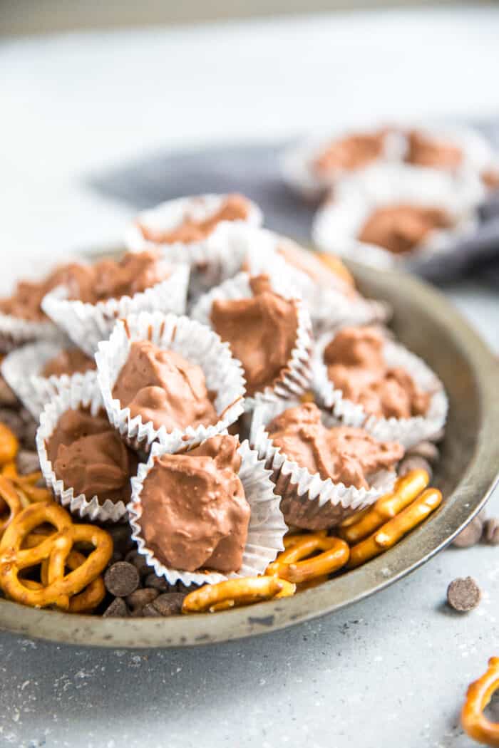 chocolate candy recipe with pretzels