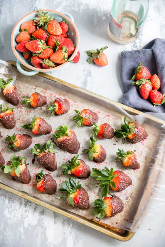 tray of chocolate covered strawberries