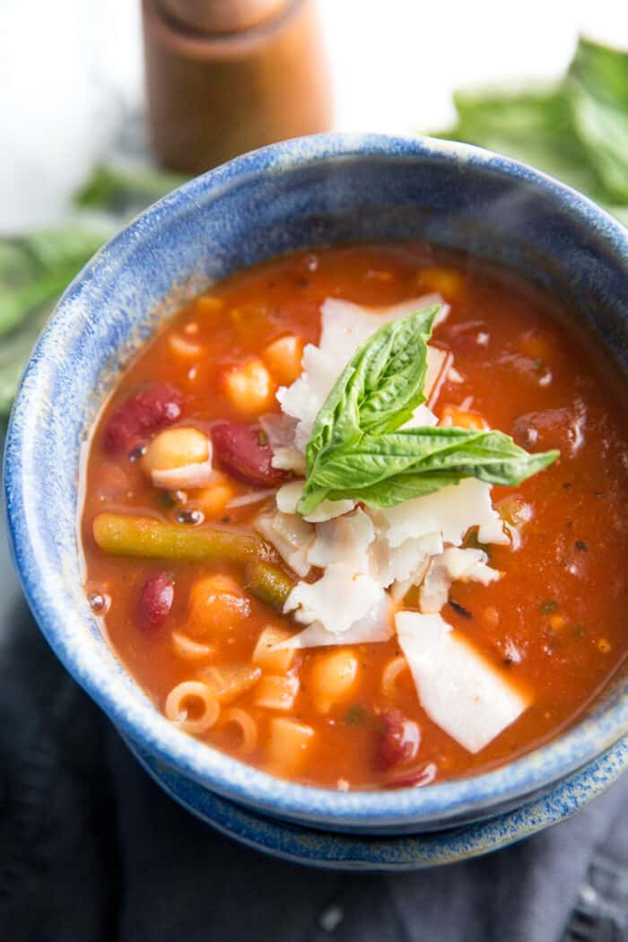 minestrone soup with basil