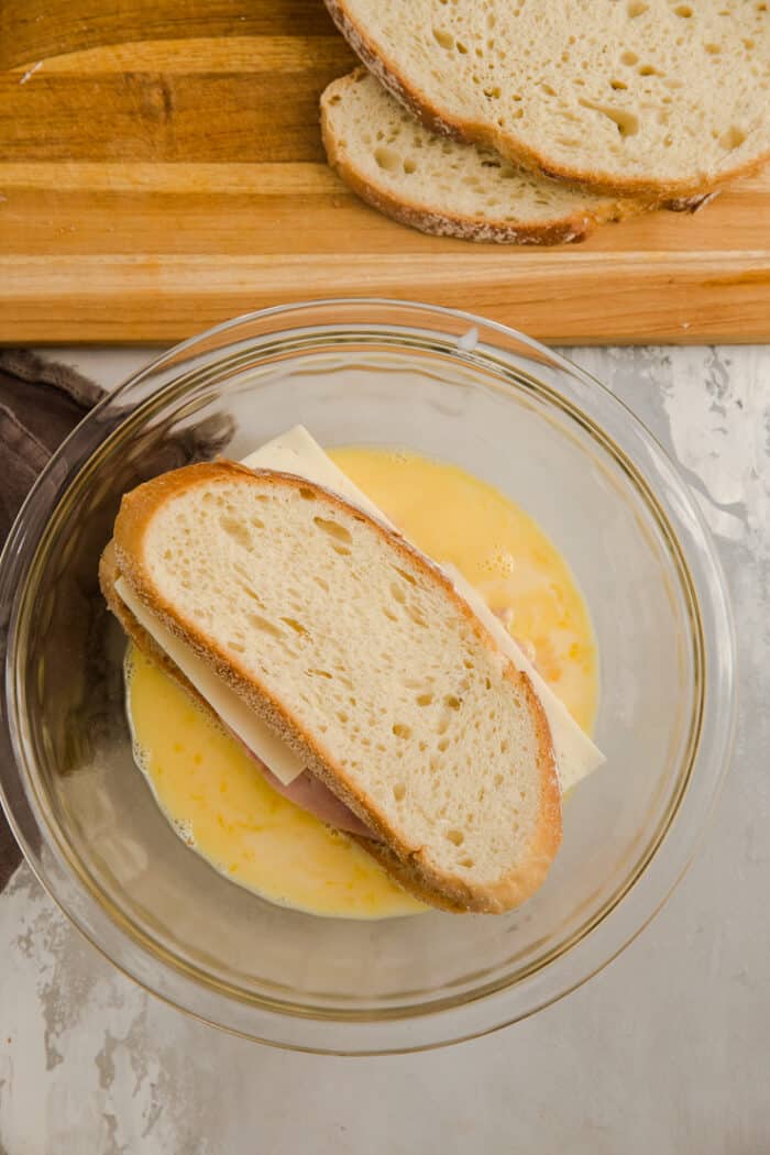 sandwich dipped in egg mixture