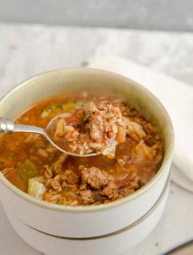 cropped-Cabbage-Roll-soup-4.jpg