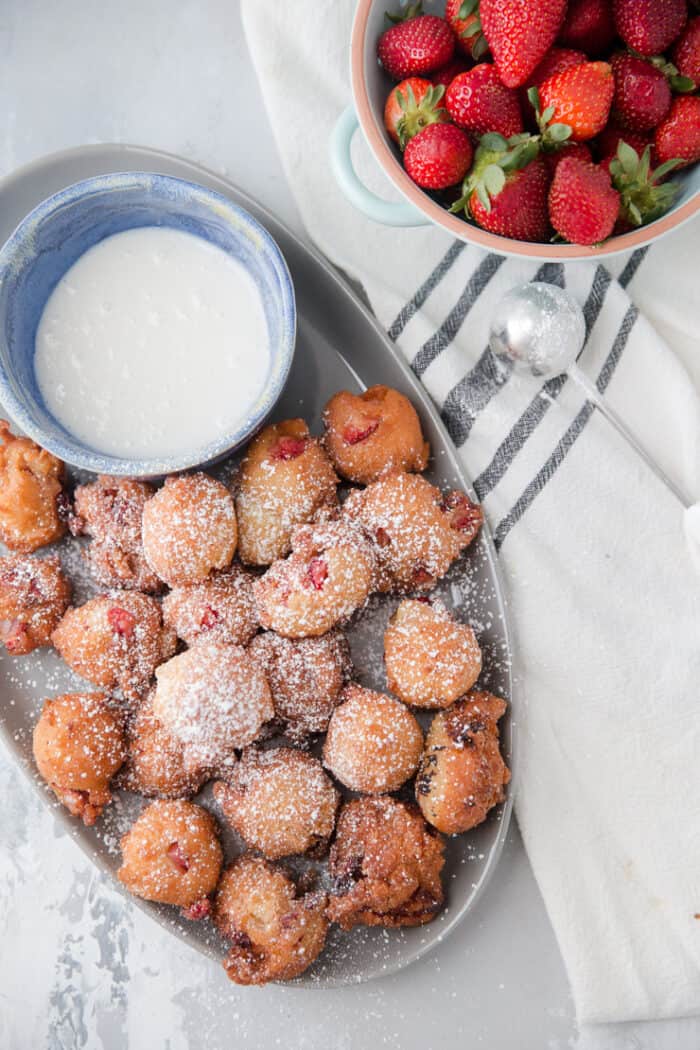 strawberry fritters with dipping sauce