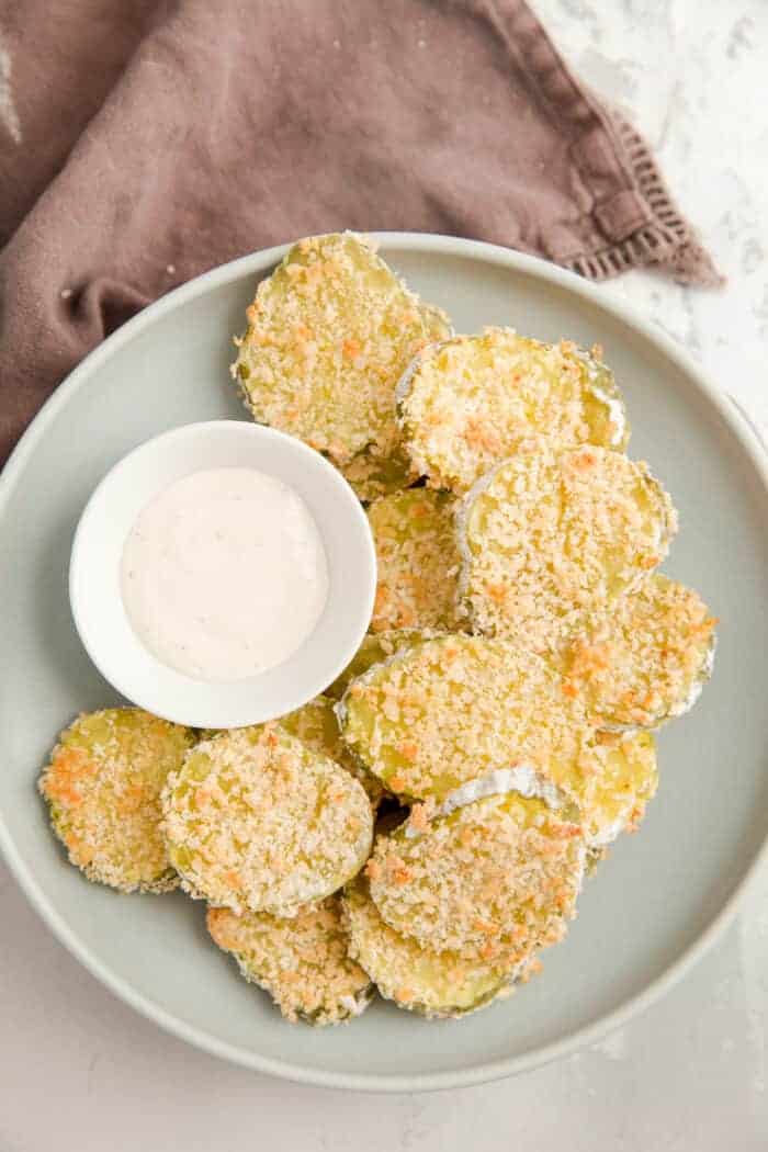 Oven-fried pickles 