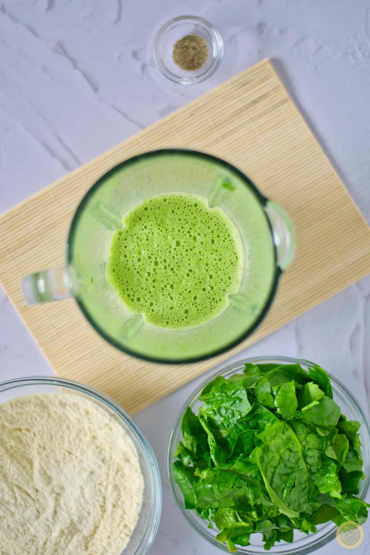 blender combine the spinach