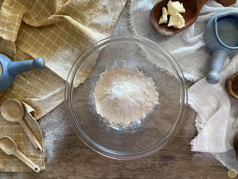 How to Make Homemade White Bread