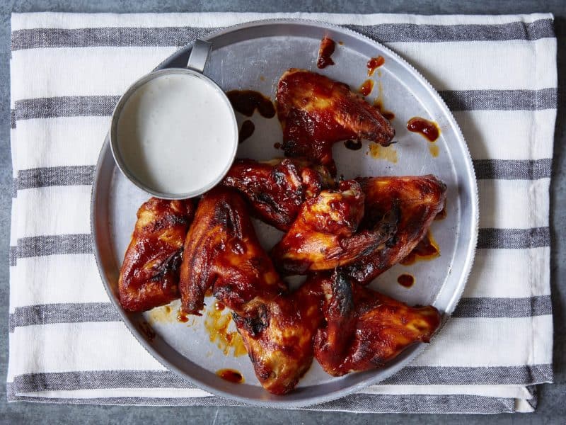Hot Wings in a Sweet and Spicy Glaze