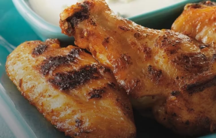 Hot Wings with Blue Cheese Dressing