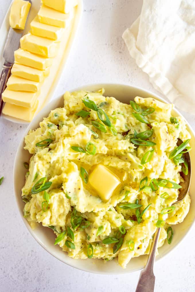 Irish Champ (Mashed Potatoes with Green Onions)