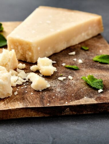 11 Best Ingredients for Parmesan Substitute