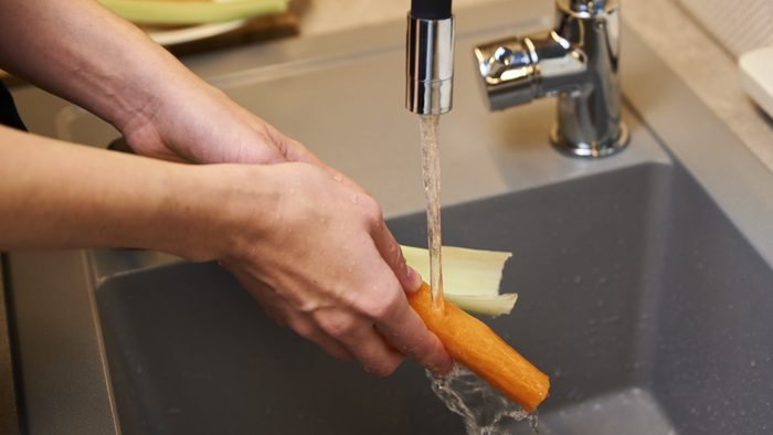 Your Carrots Still Need Washing After You Peel Them: Here's What Gets Missed
